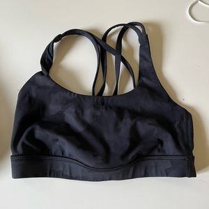 Lululemon Energy Bra sz 4 black camo WORN TWICE